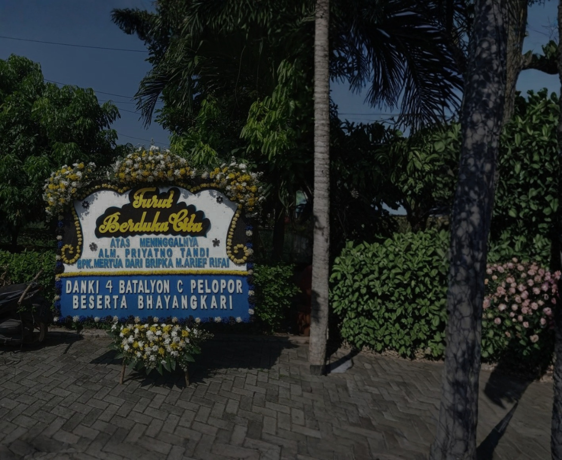 papan bunga deltamas